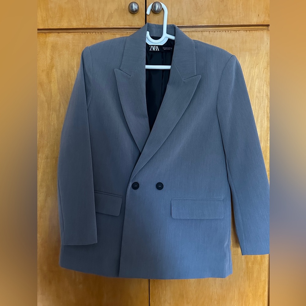 Gray Oversized Blazer (Woman’s Small)